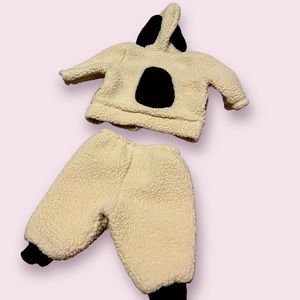 Baby Gap Peanuts 0-3 months Hoodie and Pants